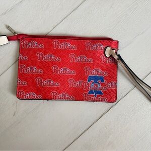 Philadelphia Phillies Genuine Merchandise Red leather Zippered Wristlet